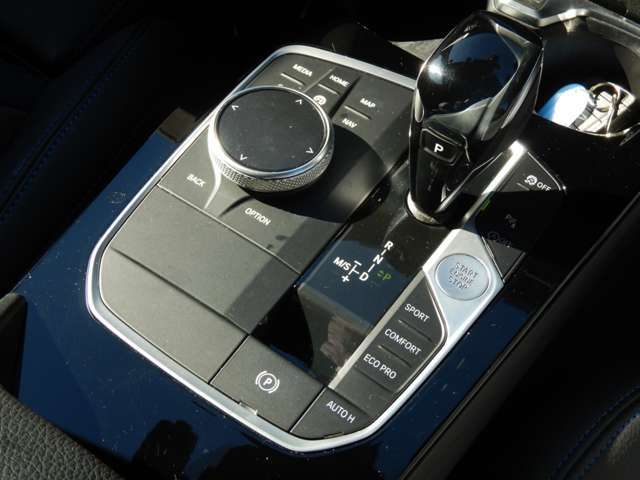 �d�q���V�t�g�m�u�^���c���������R���g���[