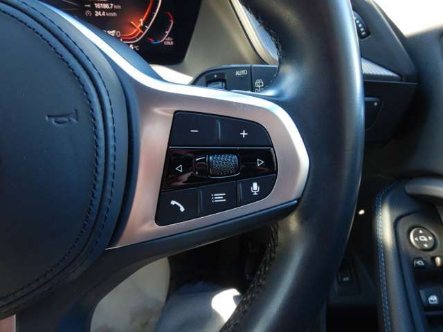 �}���`�t�@���N�V�����l�X�|�[�c�E���U�[�E