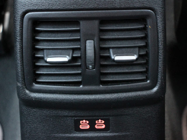 ���Ђł͑S�ԏ[���̖����A�t�^�[�T�[�r�X�t�ł��I�S�Ԗ����Q�N�ۏ؁��N�R��R�N�ԃG���W���I�C�������������|���}�[�����e�i���X�{�H���֓����O�����[�Ԕ�p�����T�[�r�X���B�ڂ����̓z�[���y�[�W���������������B