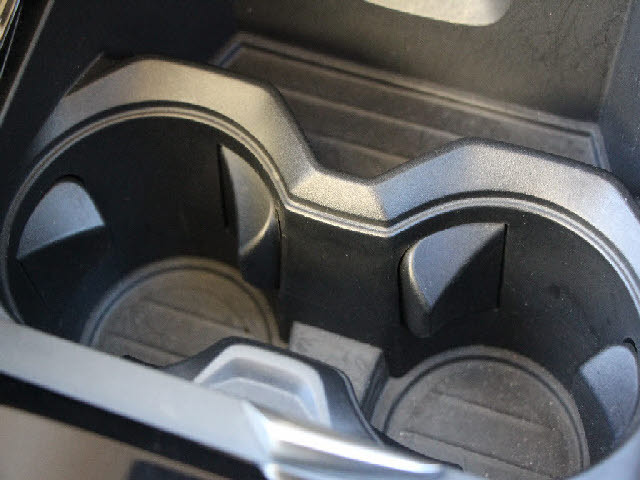 �S�ԓX���ɂēW�����I���z��������Ό��Ԋm�F���\�ł��B���C�y�ɂ��z�����������܂��B���X�^�b�t���ׂ��������������Ē����܂��̂ŗA���Ԃɂ��s����������ł����S�ł��B