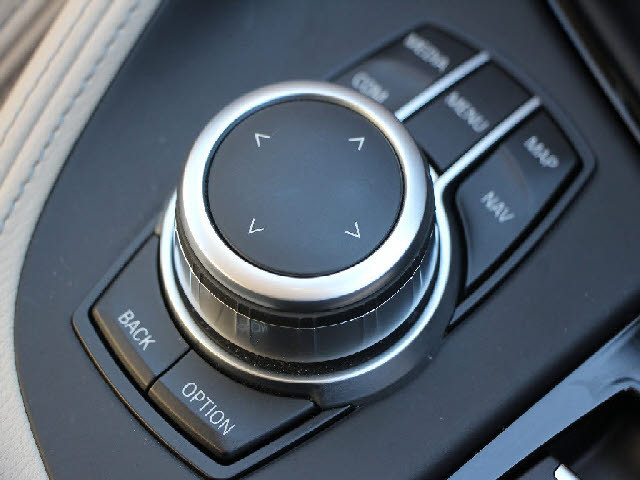 �f�ڈȊO�̉摜�����X�g�o�ɂđ������J���ł��I�����X��������ł����S���čw�����Ă���������悤�ו��܂Ōf�ڂ��Ă���܂��B���X�Ȃ�ł̗͂ǎ��Ȓ��ÎԂ݂̂�̔����Ă���܂��B