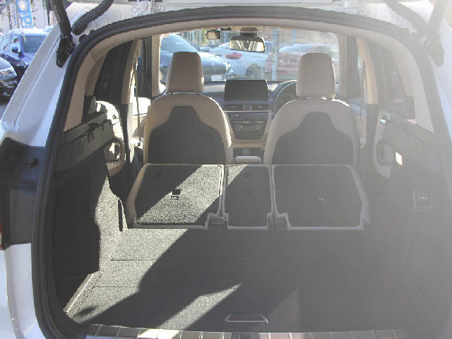 �f�ڈȊO�̉摜�����X�g�o�ɂđ������J���ł��I�����X��������ł����S���čw�����Ă���������悤�ו��܂Ōf�ڂ��Ă���܂��B���X�Ȃ�ł̗͂ǎ��Ȓ��ÎԂ݂̂�̔����Ă���܂��B