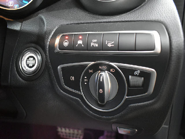 ���X�Ȃ�ł͂̔[�ԑO���������{�I��p�e�X�^�[�������I���o��ɂ��܂��Ă͂��C�y�ɂ��⍇���������B�[�Ԍ�̎Ԍ��E�_���E���E�h���X�A�b�v�Ȃǂ����Ђ��q�l���ʉ��i�ɂĂ��ē������Ē����܂��B������Ԋ����I