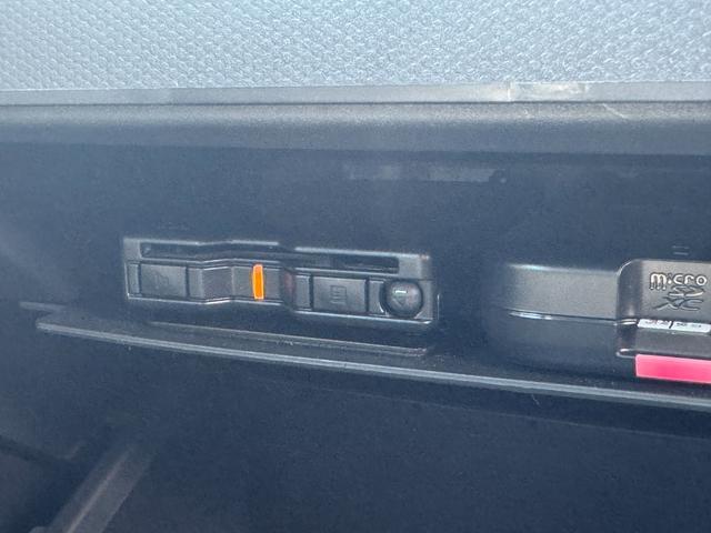 �ԗ��̏ڍׂ��Ԃɕt���܂��Ă̓X�^�b�t�܂ł��C�y�ɂ��₢���킹���������B