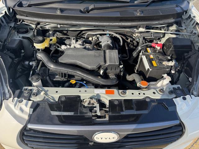 �Y��ȃG���W�����[��