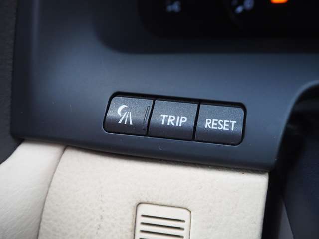 �I�v�V���������̃i�C�g�r�W�����t���I���S