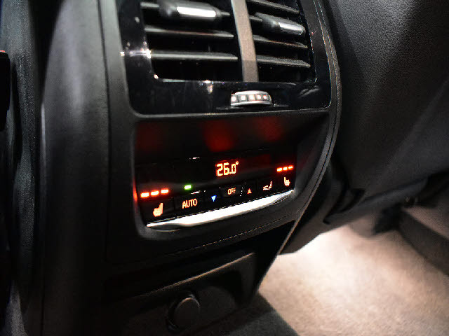 �f�ڈȊO�̉摜�����X�g�o�ɂđ������J���ł��I�����X��������ł����S���čw�����Ă���������悤�ו��܂Ōf�ڂ��Ă���܂��B���X�Ȃ�ł̗͂ǎ��Ȓ��ÎԂ݂̂�̔����Ă���܂��B