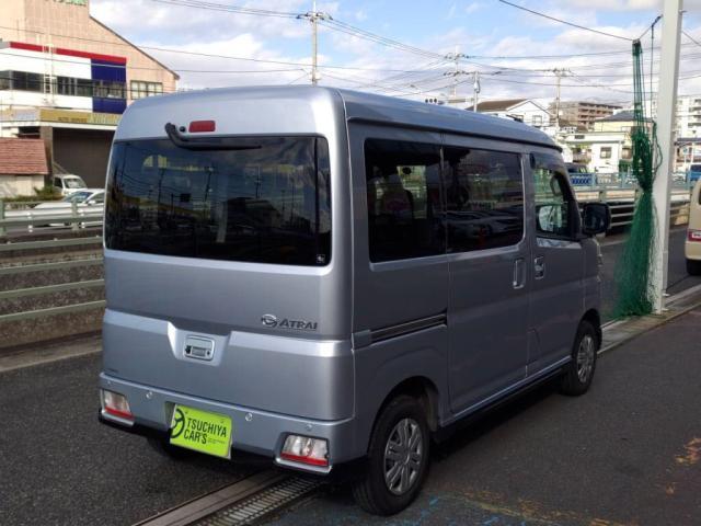 �����I�[�g�X���C�h�h�A�ŋ����ꏊ�ł̌�ȏ��~����ƂĂ��y�ɂȂ�܂��������ĎԌɓ�����y�ɂȂ�o�b�N�J��������������Ă���܂��B