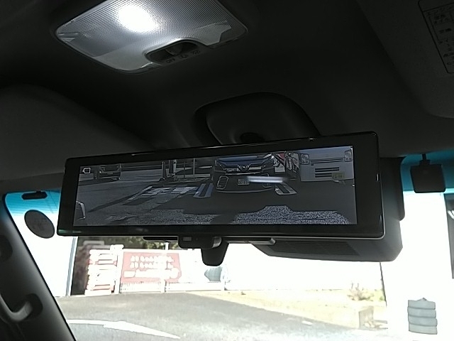 �����f�W�^���C���i�[�~���[