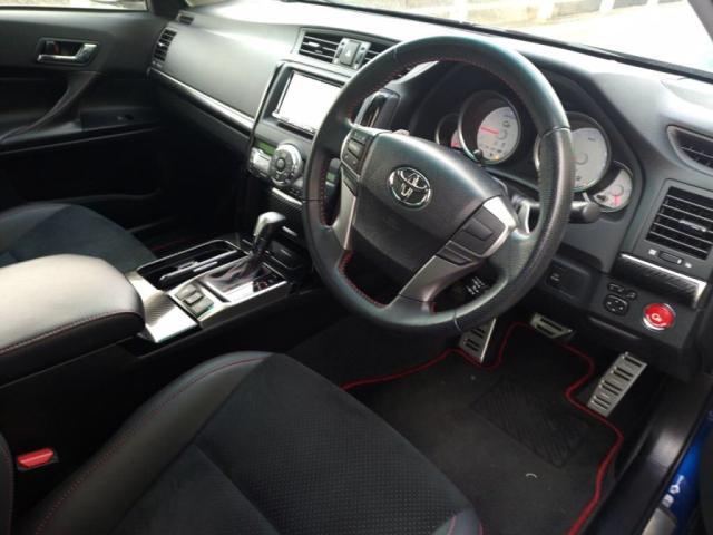 ���[�t�����������炵�������������ăi�r���j�^�[�����₷���ʒu�ŉ^�]�A�i�r�Ƃ����삵�₷���ł���I