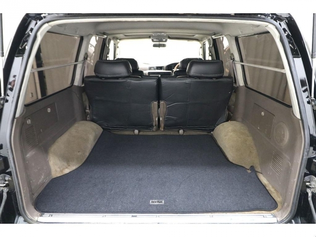 ���Q�b�W���[���͍L�X�Ɖו�����������ς߂܂���