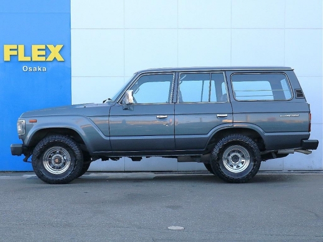 �T�C�h�r���[���f���炵���ł��B