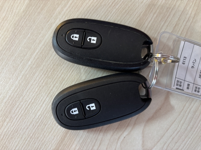 �g�т��邾���Ńh�A���̎{���E�J���E�G���W���n�����\�ȃX�}�[�g�L�[�V�X�e���𑕔����Ă���܂��B�֗����̃V�X�e���͈�x�g���Ǝ�����܂���B�Z�L�����e�B�ʂł����S�ł��B