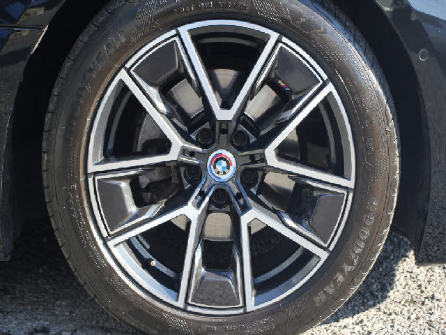 �f�ڈȊO�̉摜�����X�g�o�ɂđ������J���ł��I�����X��������ł����S���čw�����Ă���������悤�ו��܂Ōf�ڂ��Ă���܂��B���X�Ȃ�ł̗͂ǎ��Ȓ��ÎԂ݂̂�̔����Ă���܂��B