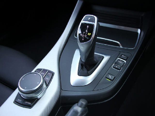 �f�ڈȊO�̉摜�����X�g�o�ɂđ������J���ł��I�����X��������ł����S���čw�����Ă���������悤�ו��܂Ōf�ڂ��Ă���܂��B���X�Ȃ�ł̗͂ǎ��Ȓ��ÎԂ݂̂�̔����Ă���܂��B