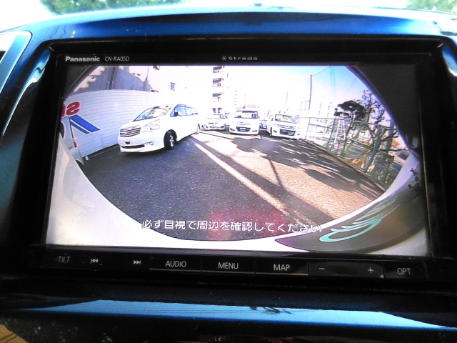 ����Ɗ������A�o�b�N�J�����I������񑕔����Ă܂���