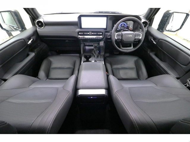 �������̂���C���e���A�f�U�C����