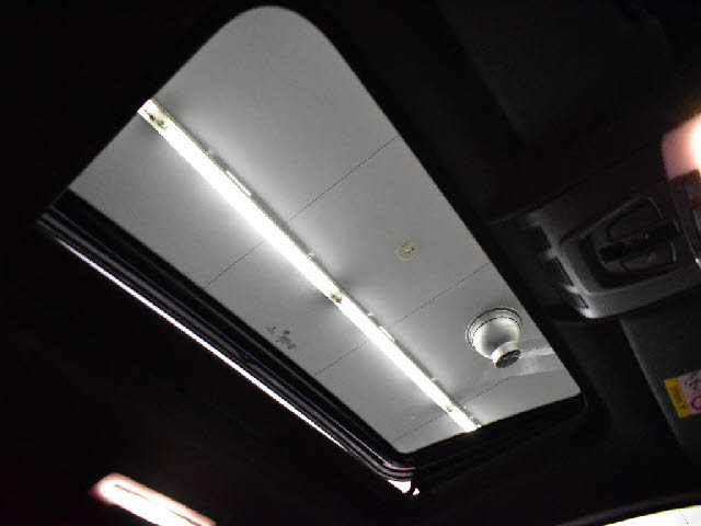 ���X�Ȃ�ł͂̔[�ԑO���������{�I��p�e�X�^�[�������I���o��ɂ��܂��Ă͂��C�y�ɂ��⍇���������B�[�Ԍ�̎Ԍ��E�_���E����E�h���X�A�b�v�Ȃǂ����Ђ��q�l���ʉ��i�ɂĂ��ē������Ē����܂��B������Ԋ����I