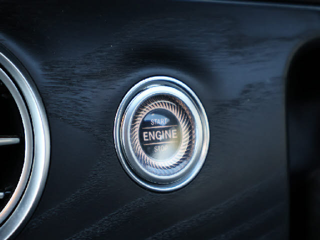 ���h���X�A�b�v���܂߁A�p�[�c�̂����k������܂��I�����Z�f�X�E�A�E�f�B�E�a�l�v�E�u�v�E�|���V�F�A�A�����J�ԁA���[���b�p�ԁA���̑������郁�[�J�[�E�Ԏ�̃J�X�^��������`���������Ē����܂��B