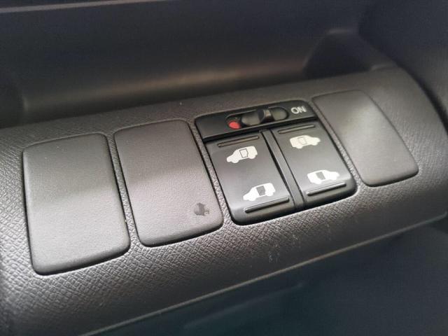 �����d���X���C�h�h�A�I�蓮�؂�ւ��\�I