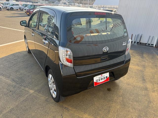 �����h�A�E�����N�H�[�^�[�E�o�b�N�h�A�E�B���h�E�ɃX���[�N�h�K���X���̗p