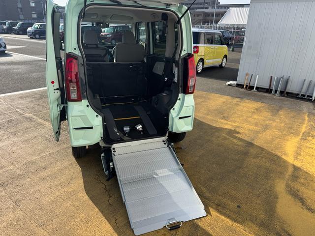 �ԗ��̏ڍׂ��Ԃɕt���܂��Ă̓X�^�b�t�܂ł��C�y�ɂ��₢���킹���������B