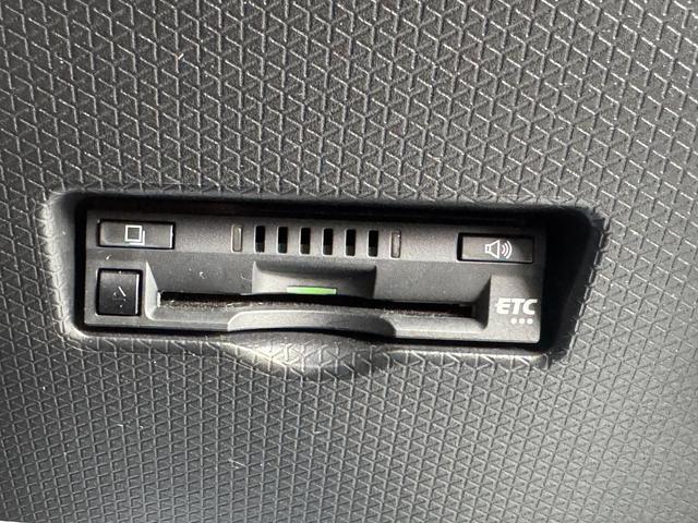 �ԗ��̏ڍׂ��Ԃɕt���܂��Ă̓X�^�b�t�܂ł��C�y�ɂ��₢���킹���������B