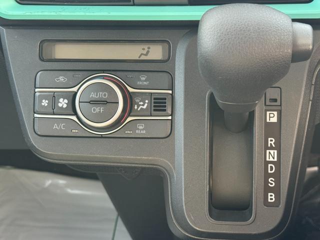 �ԗ��̏ڍׂ��Ԃɕt���܂��Ă̓X�^�b�t�܂ł��C�y�ɂ��₢���킹���������B