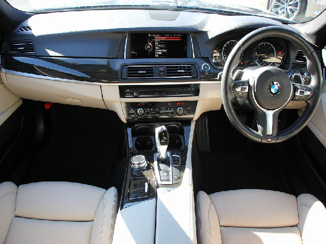 �f�ڈȊO�̉摜�����X�g�o�ɂđ������J���ł��I�����X��������ł����S���čw�����Ă���������悤�ו��܂Ōf�ڂ��Ă���܂��B���X�Ȃ�ł̗͂ǎ��Ȓ��ÎԂ݂̂�̔����Ă���܂��B