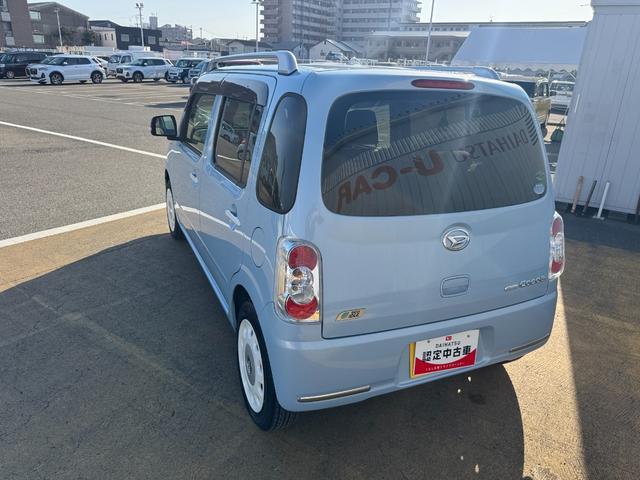 �����h�A�E�����N�H�[�^�[�E�o�b�N�h�A�E�B���h�E�ɃX���[�N�h�K���X���̗p