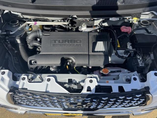 �Y��ȃG���W�����[��