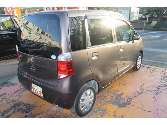 �x�����z�́A�ԑ̉��i�A�@���p�A�����_��