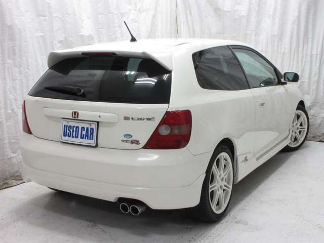 ���X�͕�d�ƐM�������b�g�[�ɂ��q�l�Ɋ��