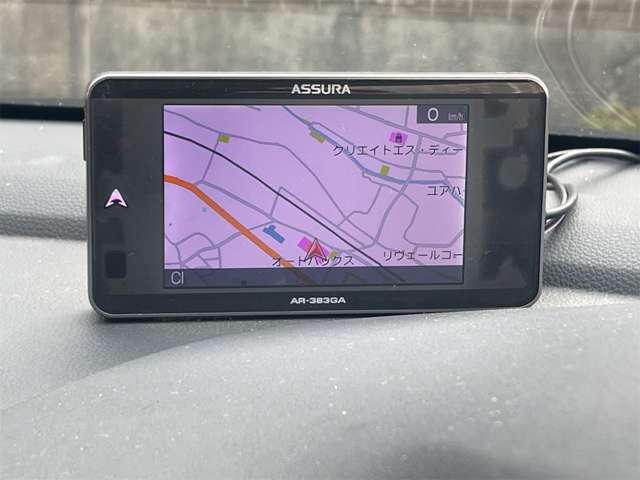 ���X�ł́A���Y�S���[�J�[�V�Ԕ̔����s����