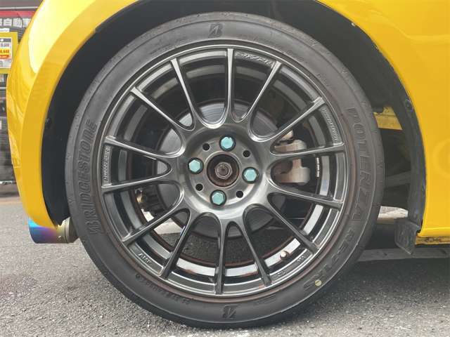 �y�g���X�g���C���^�N�[���[�z��p���ʂ���