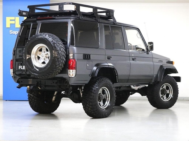 �T���}�j���A�������s�P�W�������䁙���F���t�g�t�o�������E�B���`��