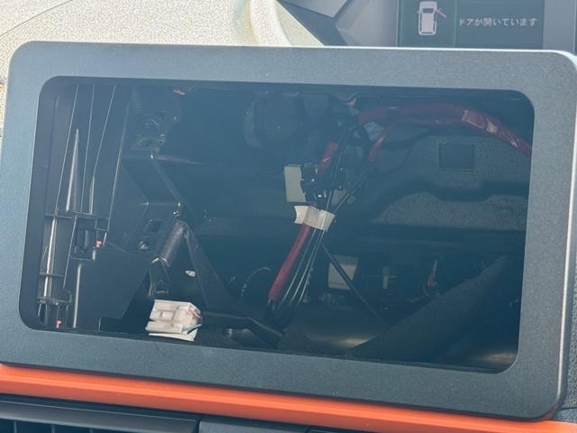 �ԗ��̏ڍׂ��Ԃɕt���܂��Ă̓X�^�b�t�܂ł��C�y�ɂ��₢���킹���������B