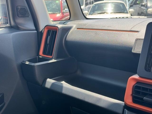 �ԗ��̏ڍׂ��Ԃɕt���܂��Ă̓X�^�b�t�܂ł��C�y�ɂ��₢���킹���������B