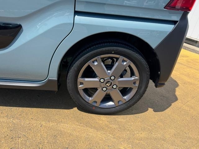 �ԗ��̏ڍׂ��Ԃɕt���܂��Ă̓X�^�b�t�܂ł��C�y�ɂ��₢���킹���������B