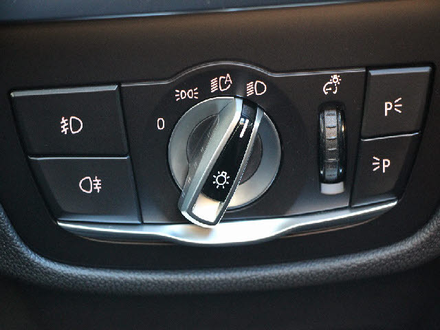 ���X�Ȃ�ł͂̔[�ԑO���������{�I��p�e�X�^�[�������I���o��ɂ��܂��Ă͂��C�y�ɂ��⍇���������B�[�Ԍ�̎Ԍ��E�_���E���E�h���X�A�b�v�Ȃǂ����Ђ��q�l���ʉ��i�ɂĂ��ē������Ē����܂��B������Ԋ����I