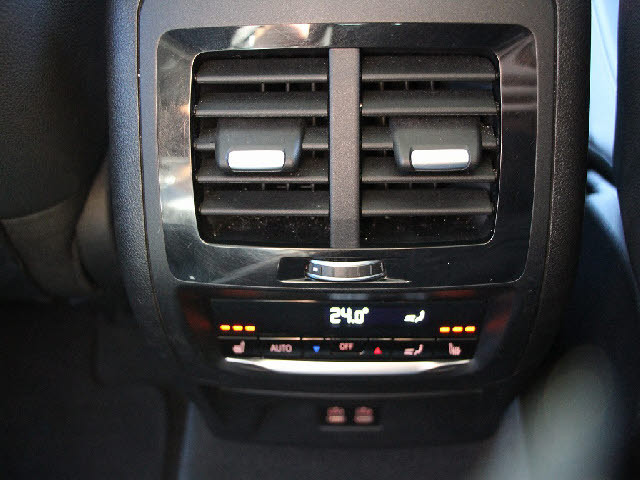 ���Ђł͑S�ԏ[���̖����A�t�^�[�T�[�r�X�t�ł��I�S�Ԗ����Q�N�ۏ؁��N�R��R�N�ԃG���W���I�C�������������|���}�[�����e�i���X�{�H���֓����O�����[�Ԕ�p�����T�[�r�X���B�ڂ����̓z�[���y�[�W���������������B