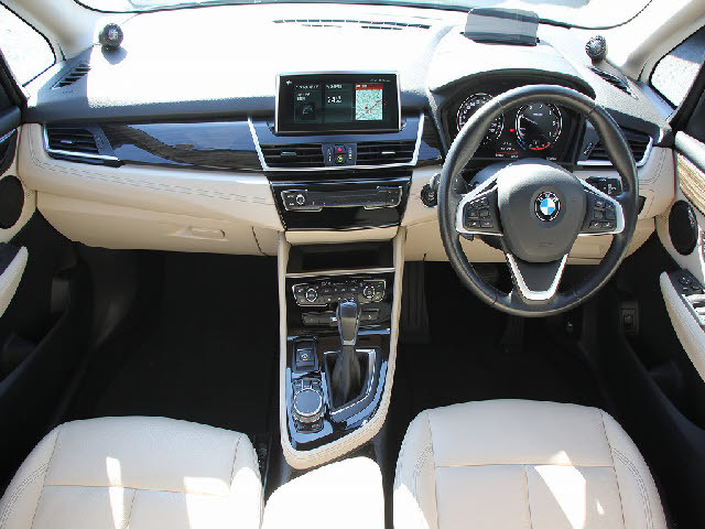 �f�ڈȊO�̉摜�����X�g�o�ɂđ������J���ł��I�����X��������ł����S���čw�����Ă���������悤�ו��܂Ōf�ڂ��Ă���܂��B���X�Ȃ�ł̗͂ǎ��Ȓ��ÎԂ݂̂�̔����Ă���܂��B