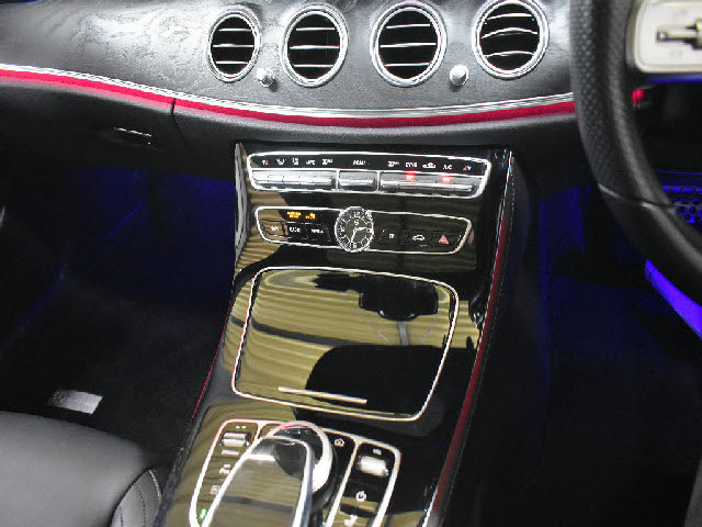 �f�ڈȊO�̉摜�����X�g�o�ɂđ������J���ł��I�����X��������ł����S���čw�����Ă���������悤�ו��܂Ōf�ڂ��Ă���܂��B���X�Ȃ�ł̗͂ǎ��Ȓ��ÎԂ݂̂�̔����Ă���܂��B