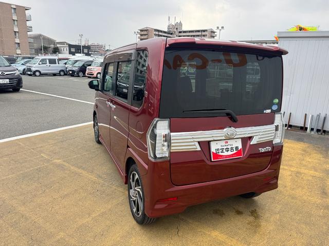 �����h�A�E�����N�H�[�^�[�E�o�b�N�h�A�E�B���h�E�ɃX���[�N�h�K���X���̗p