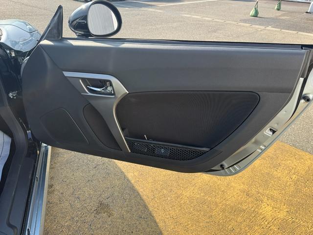 �ԗ��̏ڍׂ��Ԃɕt���܂��Ă̓X�^�b�t�܂ł��C�y�ɂ��₢���킹���������B