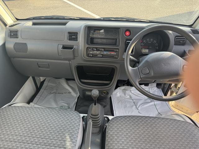 �ԗ��̏ڍׂ��Ԃɕt���܂��Ă̓X�^�b�t�܂ł��C�y�ɂ��₢���킹���������B