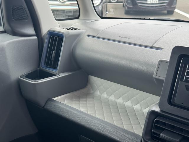 �ԗ��̏ڍׂ��Ԃɕt���܂��Ă̓X�^�b�t�܂ł��C�y�ɂ��₢���킹���������B