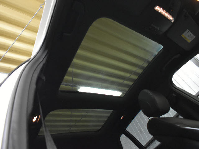 ���X�Ȃ�ł͂̔[�ԑO���������{�I��p�e�X�^�[�������I���o��ɂ��܂��Ă͂��C�y�ɂ��⍇���������B�[�Ԍ�̎Ԍ��E�_���E���E�h���X�A�b�v�Ȃǂ����Ђ��q�l���ʉ��i�ɂĂ��ē������Ē����܂��B������Ԋ����I