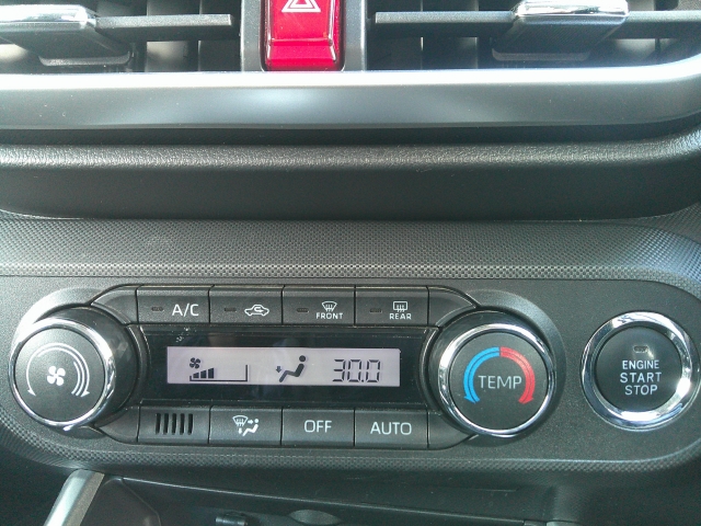 �I�[�g�G�A�R���Ŏ����D�݂̎�����f�����ݒ�o���܂��B���K�Ȏ����ŁA���K�ȉ^�]�����y���݉�������