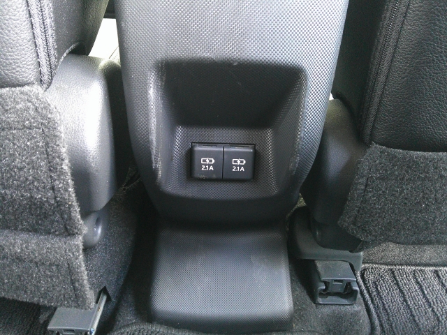 ��Ȃɂ��X�}�z�[�d�\�P�b�g��������Ă��܂��I